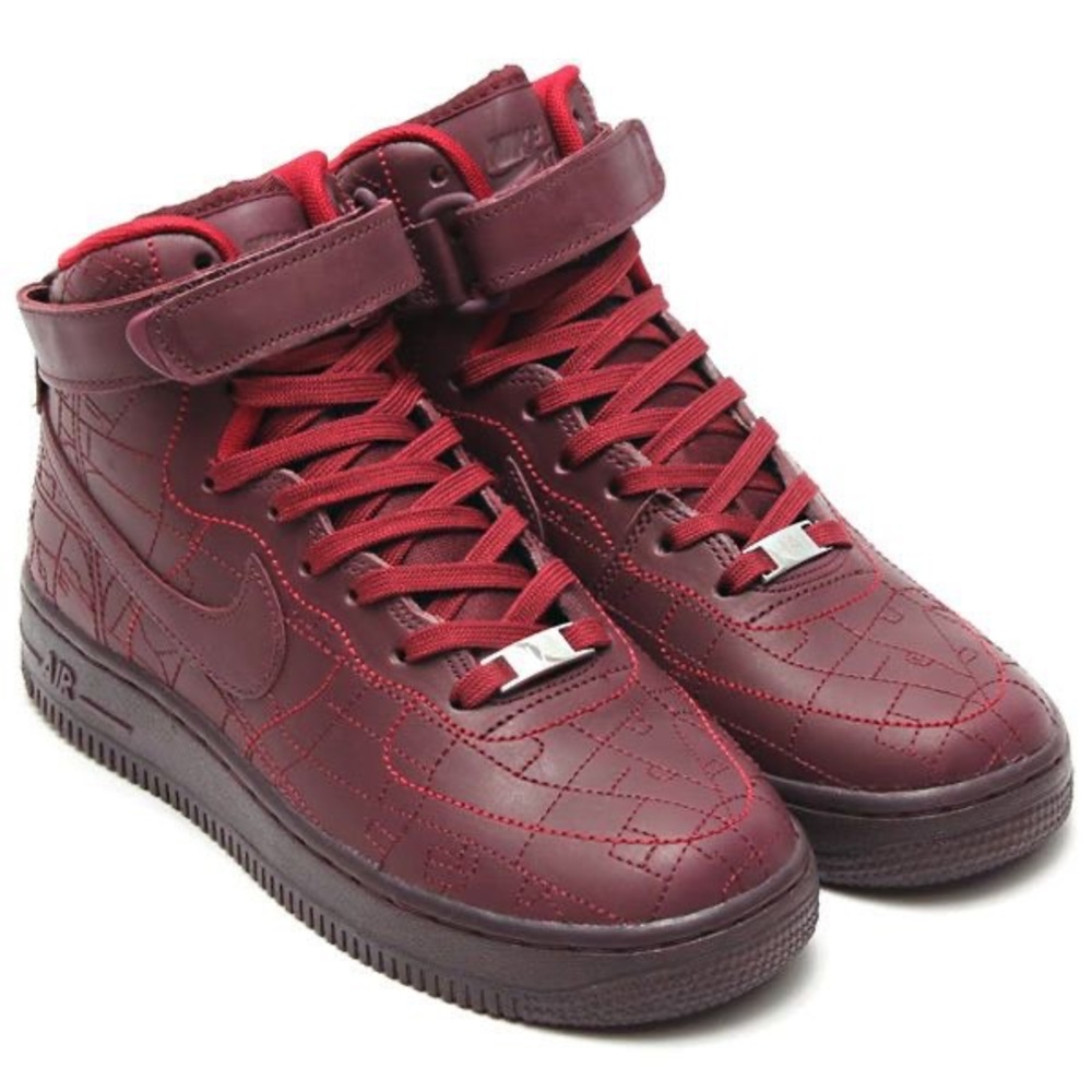 NIKE Air Force 1 HI FW QS